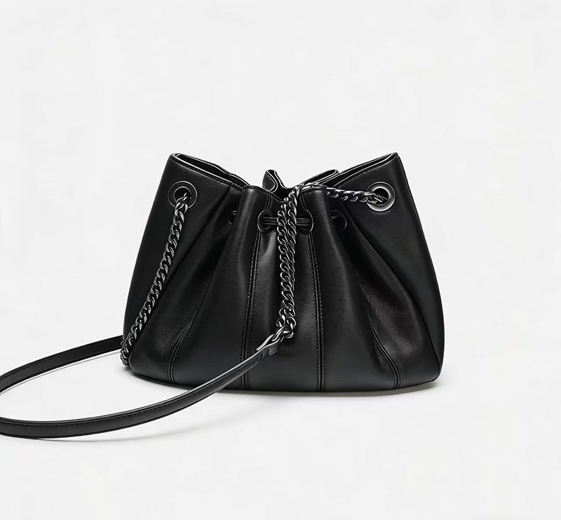 Modna torba typu bucket bag ze – Chain Crossbody Quilted recenzja i cena