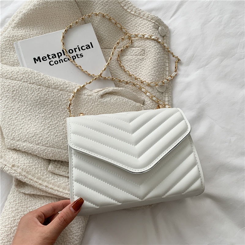 Damska biało-czarna pikowana t – Chain Crossbody Quilted recenzja i cena