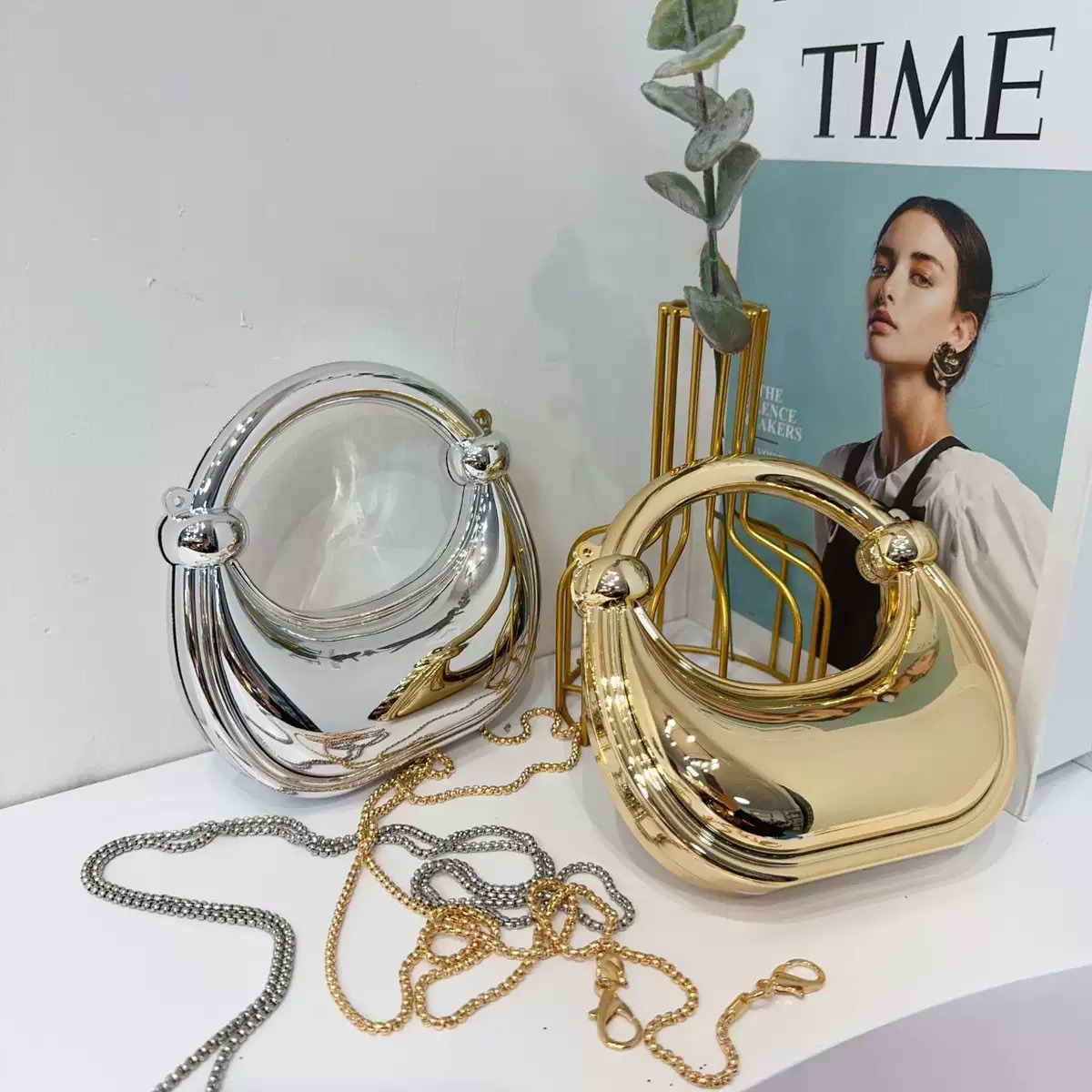 Mini złota torebka wieczorowa  – Luxury Bags Vendor recenzja i cena