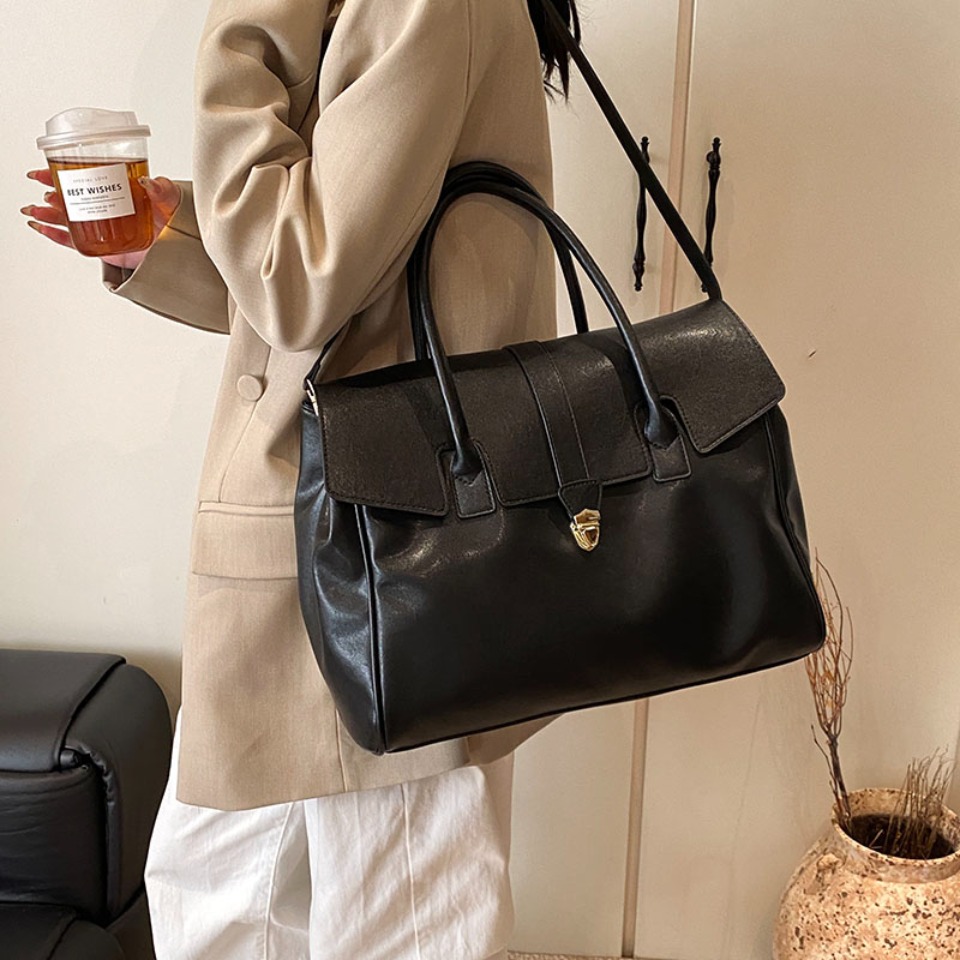 Luksusowe, pojemne torebki dam – Luxury Bags Vendor recenzja i cena